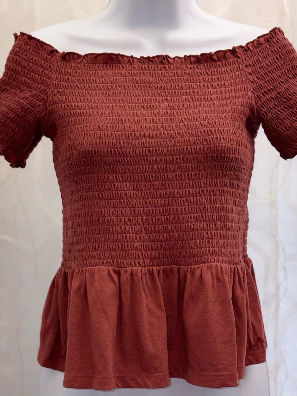American Eagle Outfitters Boho Smocked Off-the-shoulder Cottagecore Top Size M
